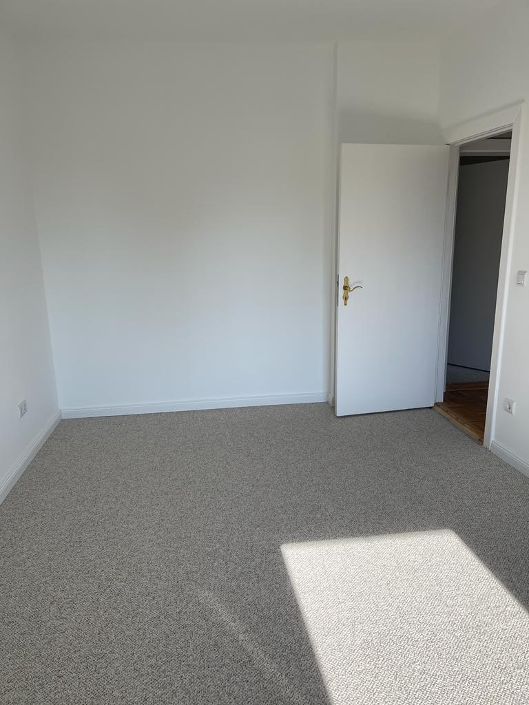 Before - Raum Komplettrenovierung